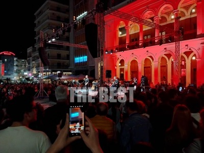 Πάτρα: Συναυλία με Μπάση, Θαλασσινό και ...