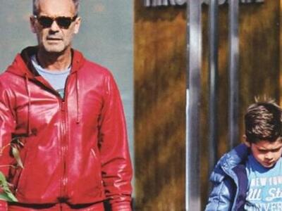 Πέτρος Κωστόπουλος: Βόλτα με τον γιο του Μάξιμο!