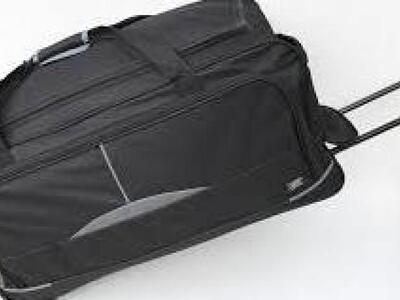 Τέλος  στις βαλίτσες με ρόδες στη Βενετί...