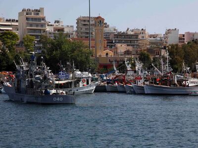 Έλεγχοι του Λιμενικού σε σκάφη, παραλίες...