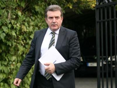 Μιχάλης Χρυσοχοΐδης από Αγρίνιο: Θα πεθά...