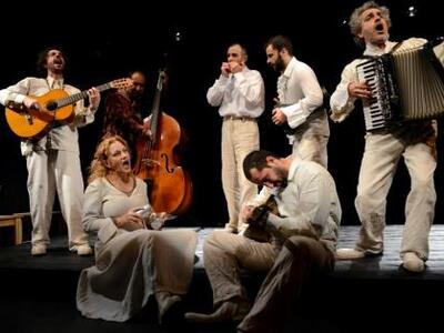 Διαβάστε την ιδιαίτερα θετική κριτική τη...