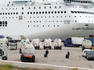 Χωρίς επιβάτες η γραμμή Πάτρα - Ιταλία α...