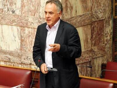 Στουρνάρας σε Τσούκαλη: Από "κόσκιν...