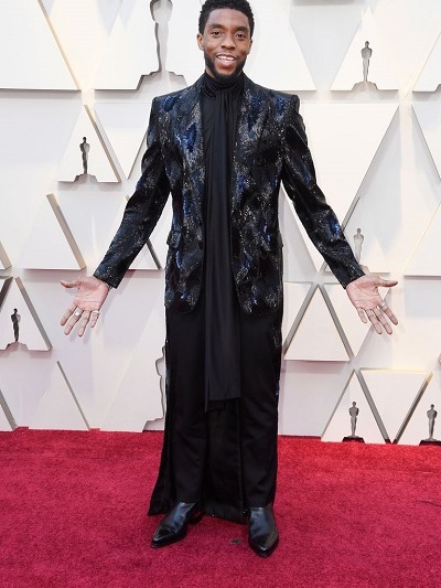 ΤΣΑΝΤΓΟΥΙΚ ΜΠΟΖΜΑΝ ΜΕ GIVENCHY