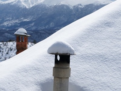 Χιονίζει στα ορεινά του νομού Τρικάλων