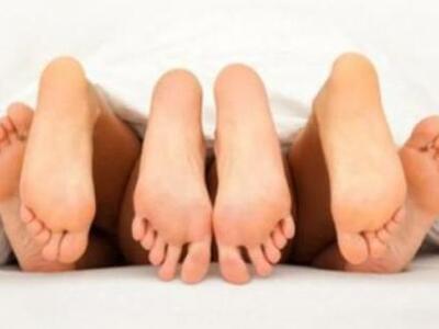  Πάτρα: Δίδυμοι έχουν την ίδια σύντροφο ...