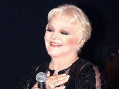 Μαίρη Λίντα: "Ο άνδρας μου με κακοπ...