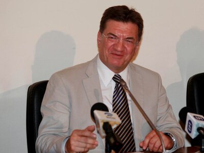 Πρόεδρος της Κοινοβουλυετικής Συνέλευσης...