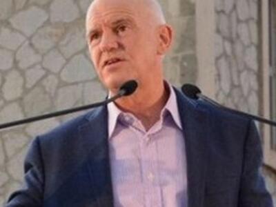 Ο Γιώργος Παπανδρέου με παρέα στη Σκιάθο...