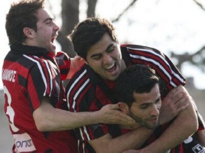 Η Παναχαϊκή έμεινε "ζωντανή" στο Πέραμα