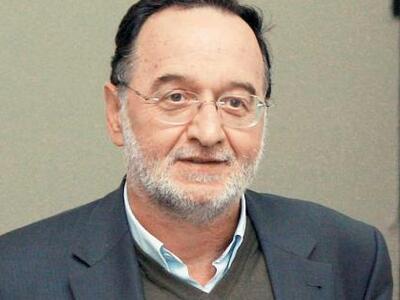 Λαφαζάνης: "Συγκοινωνούντα δοχεία Χ...