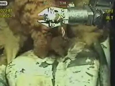 Ζωντανά μέσω  twitter η διαρροή πετρελαί...