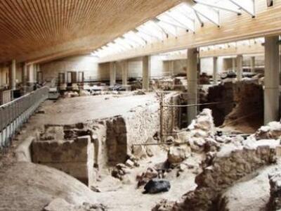 Αυξήθηκαν οι επισκέπτες - και τα έσοδα -...