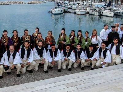 ΔΕΙΤΕ ΦΩΤΟ και ΒΙΝΤΕΟ από την εμφάνιση τ...