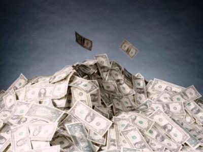 Στα 100 τρισεκατομμύρια δολάρια το παγκόσμιο χρέος