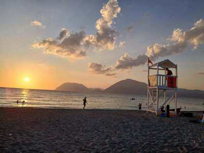 Ο ήλιος δύει στην Καστελλόκαμπο της Πάτρας