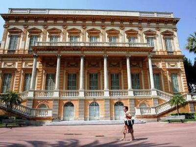 Γαλλία: Αδειάζει τα μουσεία της από πίνα...