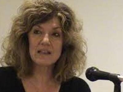 Το μήνυμα- γροθιά της Σίας Αναγνωστοπούλ...