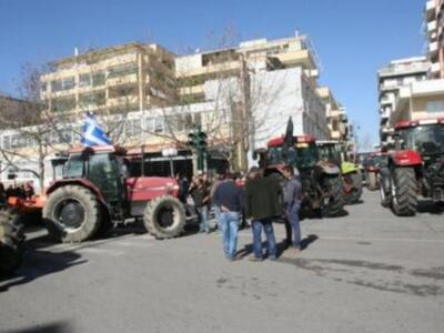 Δυτική Ελλάδα: Στους δρόμους οι αγρότες ...