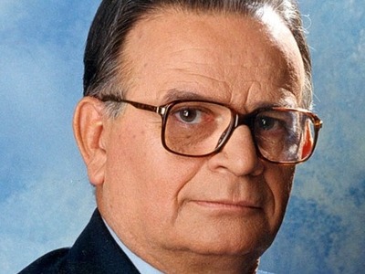 Πέθανε ο ιστορικός και φιλόλογος Σαράντος Καργάκος