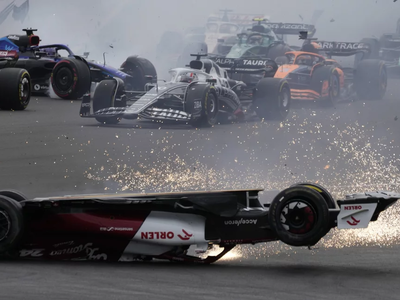 Formula 1: Τρομακτικό ατύχημα στην εκκίν...