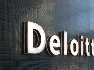 Το Deloitte Foundation στηρίζει το πρόγρ...