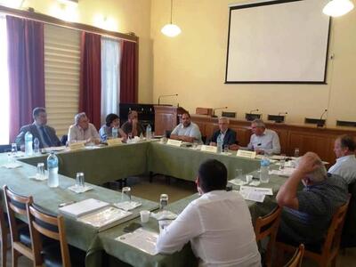 Αλλάζει το καταστατικό του Εμπορικού Συλ...