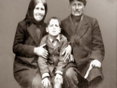 Σαν σήμερα γεννήθηκε ο Γέροντας Παΐσιος: Δείτε σπάνιες φωτογραφίες από τη ζωή του πριν μονάσει