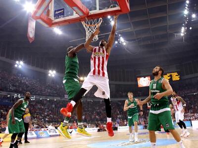 Ευρωλίγκα: Μεγάλη νίκη του Ολυμπιακού στ...