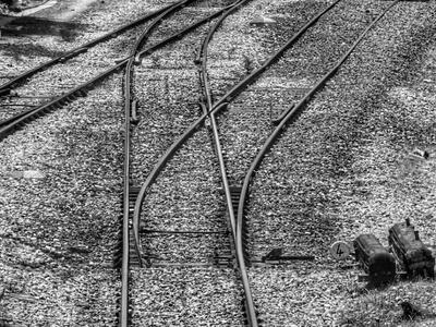 Μυστήριο με την 17χρονη που έπεσε στις γ...