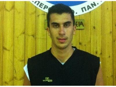 Στυλίδης: "Δύσκολο παιχνίδι με Χολα...