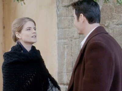 Άγριες Μέλισσες: Το φιλί Δρόσως-Κωνσταντ...