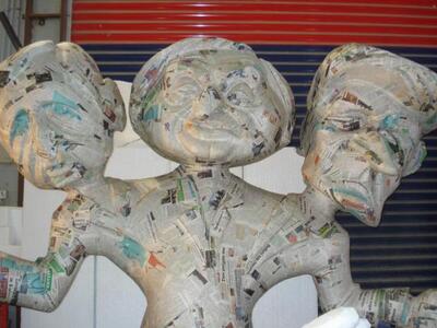 Η Τρόικα σε καρναβαλική εκδοχή