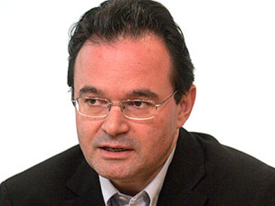 Παπακωνσταντίνου: Φταίνε οι κερδοσκοπικέ...