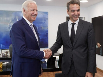 Κυριάκος Μητσοτάκης: Πρόσκληση από Πελόζ...