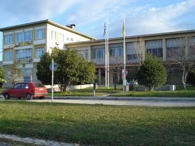 Πάτρα: Nέα "κορυφή" για το παν...