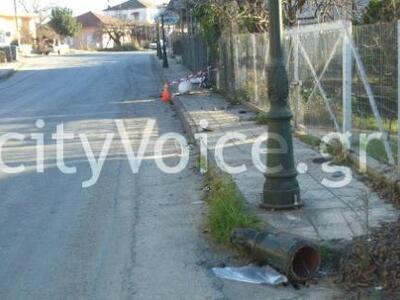 Αγρίνιο: Tρελή πορεία αυτοκινήτου - Έπεσ...