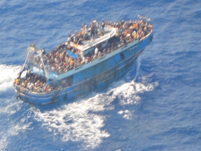 Frontex για το ναυάγιο στην Πύλο: «Οι ελ...