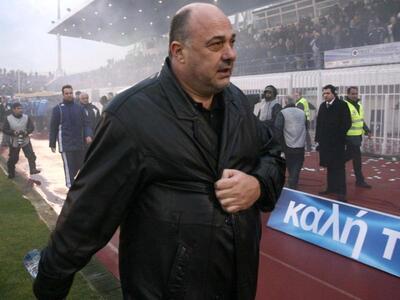 Μπέος: "Αν μιλάω με κάποιον, αυτός ...