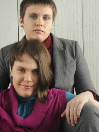  Η Brielle (μπροστά) και η Kyrie, 17 ετών πλέον 