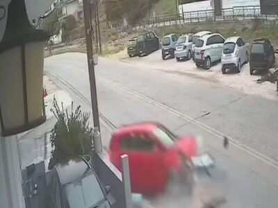 Κόρινθος: Τροχαίο με τρία αυτοκίνητα - Β...