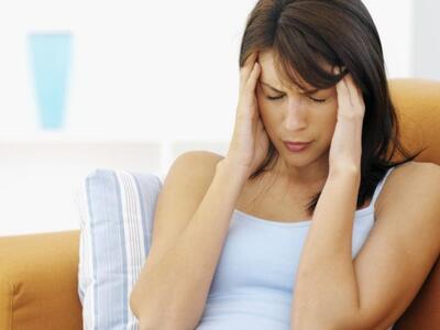 ΔΕΙΤΕ πότε οι ημικρανίες συνδέονται με έ...