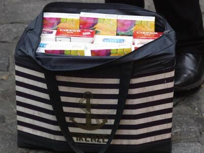 Αχαΐα:Συνελήφθη με 9.600 λαθραία πακέτα τσιγάρα