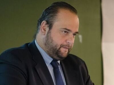 Β. Αϊβαλής: "Πίστη στην ομορφιά που...