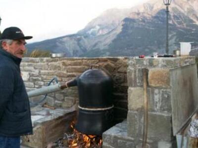 Αχαϊα: Επιτυχής η 4η γιορτή τσίπουρου στ...