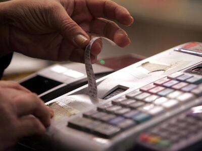 Πάτρα: Κλιμάκια του ΣΔΟΕ κάνουν «φύλλο κ...