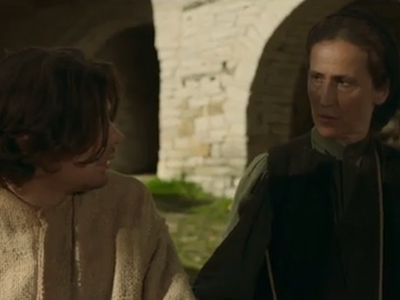 Οι Αθώοι: Η Γιούλη Τσαγκαράκη εισβάλλει ...