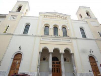 Πάτρα:Θεία Λειτουργία στη Μητρόπολη σήμε...