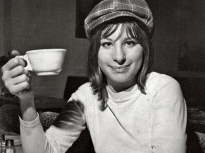 Η ντίβα Μπάρμπρα Στρέιζαντ επιστρέφει με...